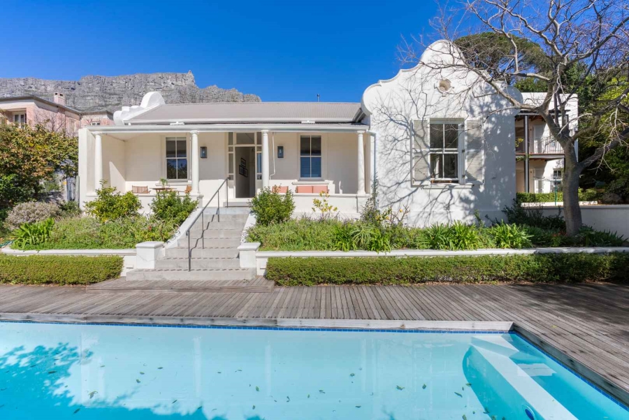 5 Bedroom Property for Sale in Higgovale Western Cape